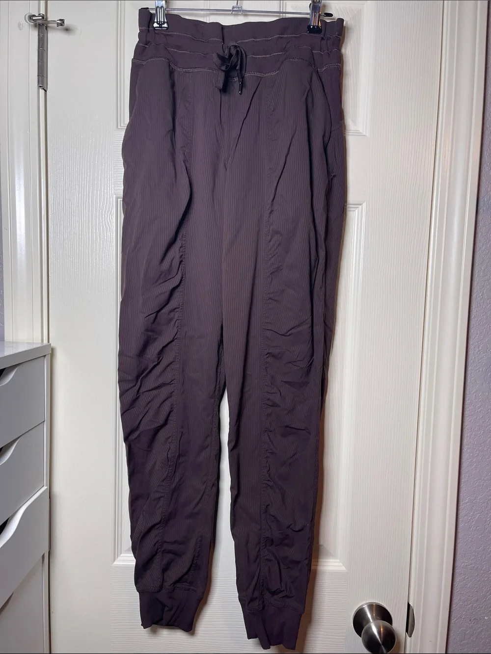 lululemon athletica comfortable track